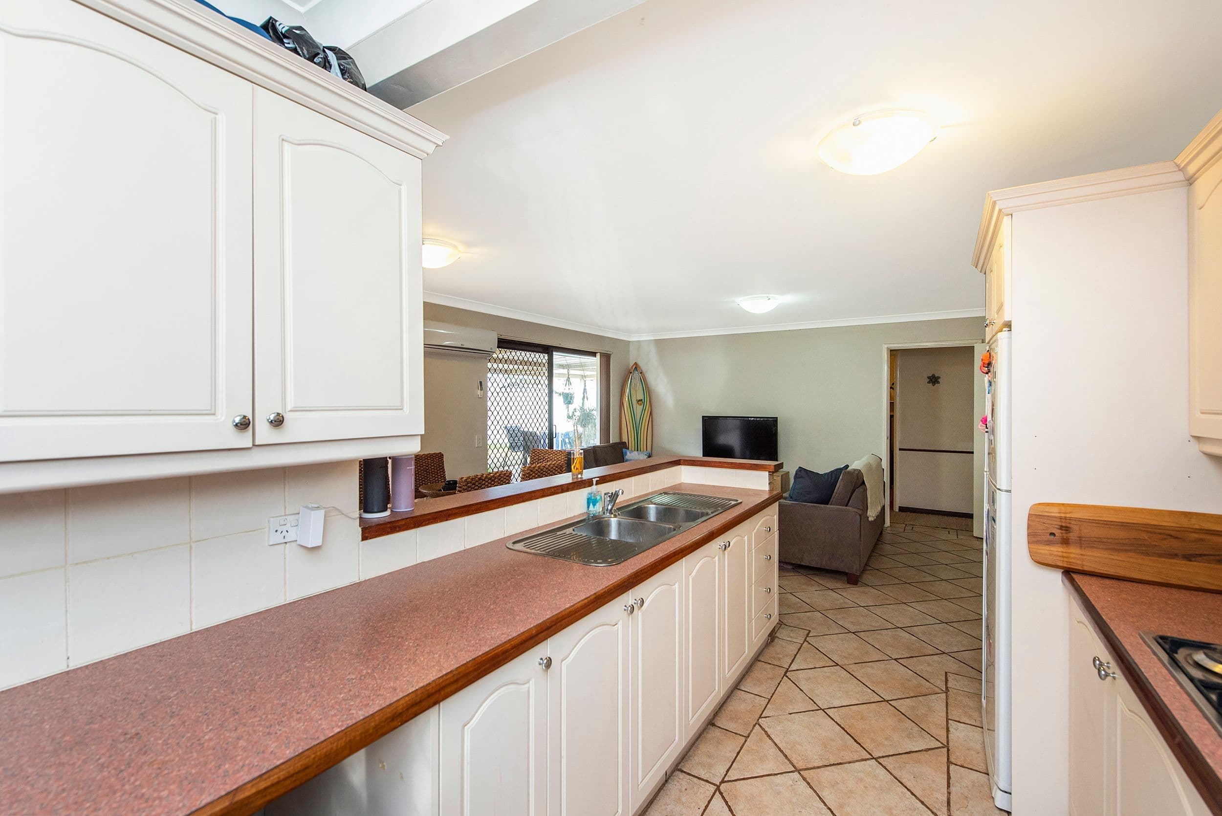29 Hartland Way, Warnbro WA 6169, Warnbro - Thumbnail 8