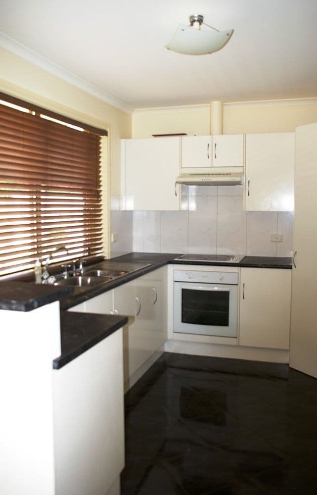26 Flinders Street, RENMARK SA 5341, Renmark - Thumbnail 4