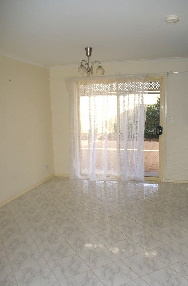 26 Flinders Street, RENMARK SA 5341, Renmark - Thumbnail 5