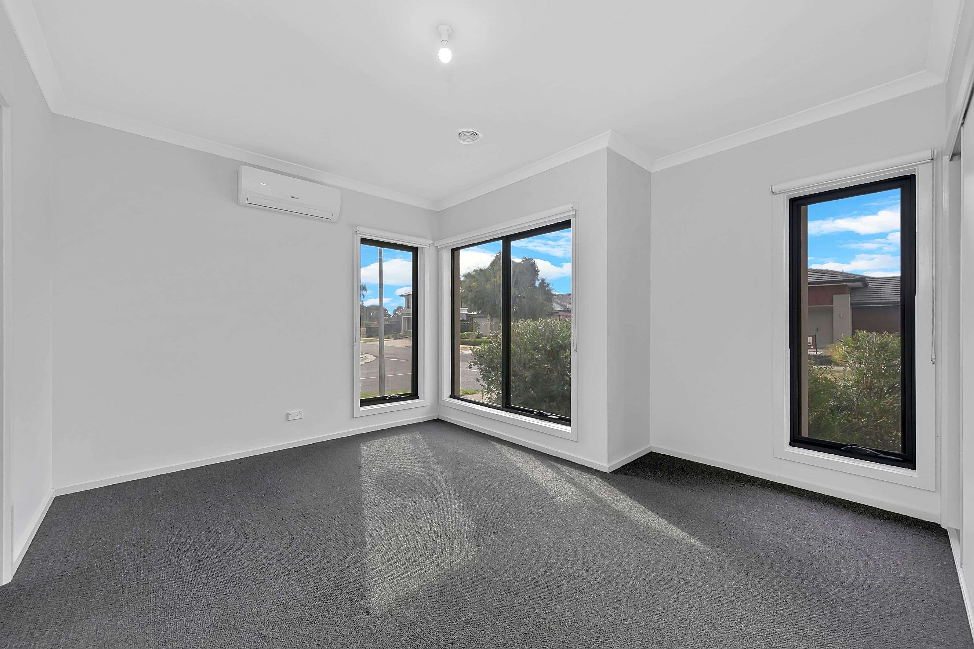 105 Lockhart Street, Mernda VIC 3754, Mernda - Thumbnail 5