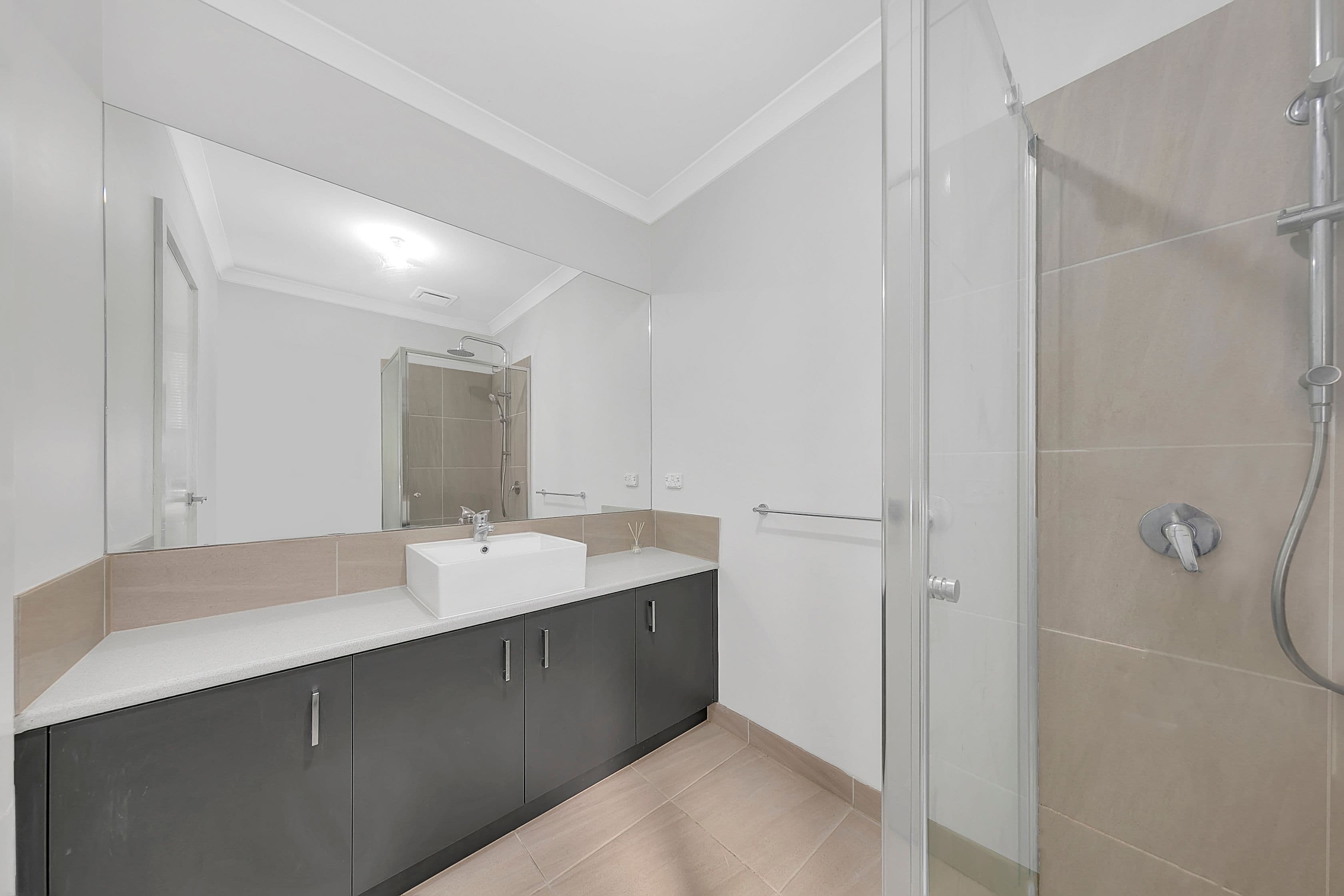 105 Lockhart Street, Mernda VIC 3754, Mernda - Thumbnail 6