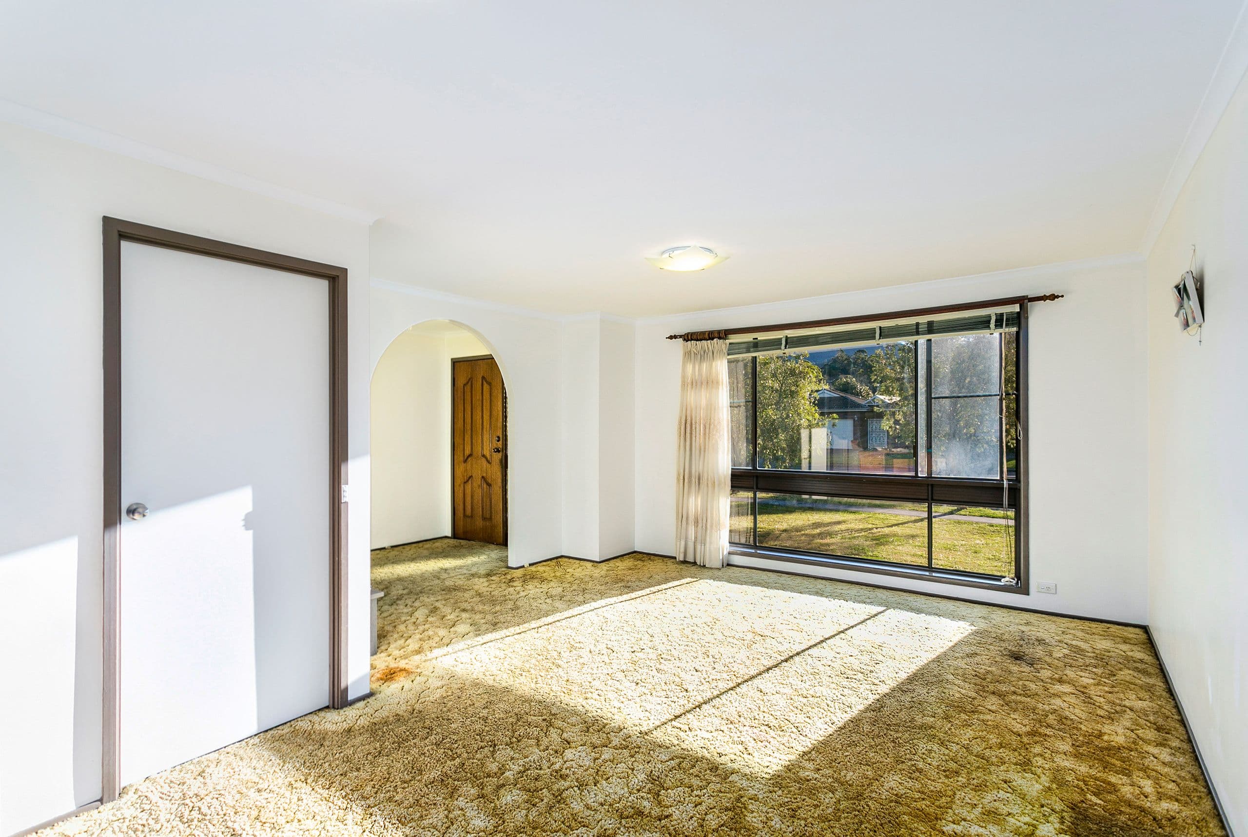 97 Gibsons Road, Figtree - Thumbnail 2