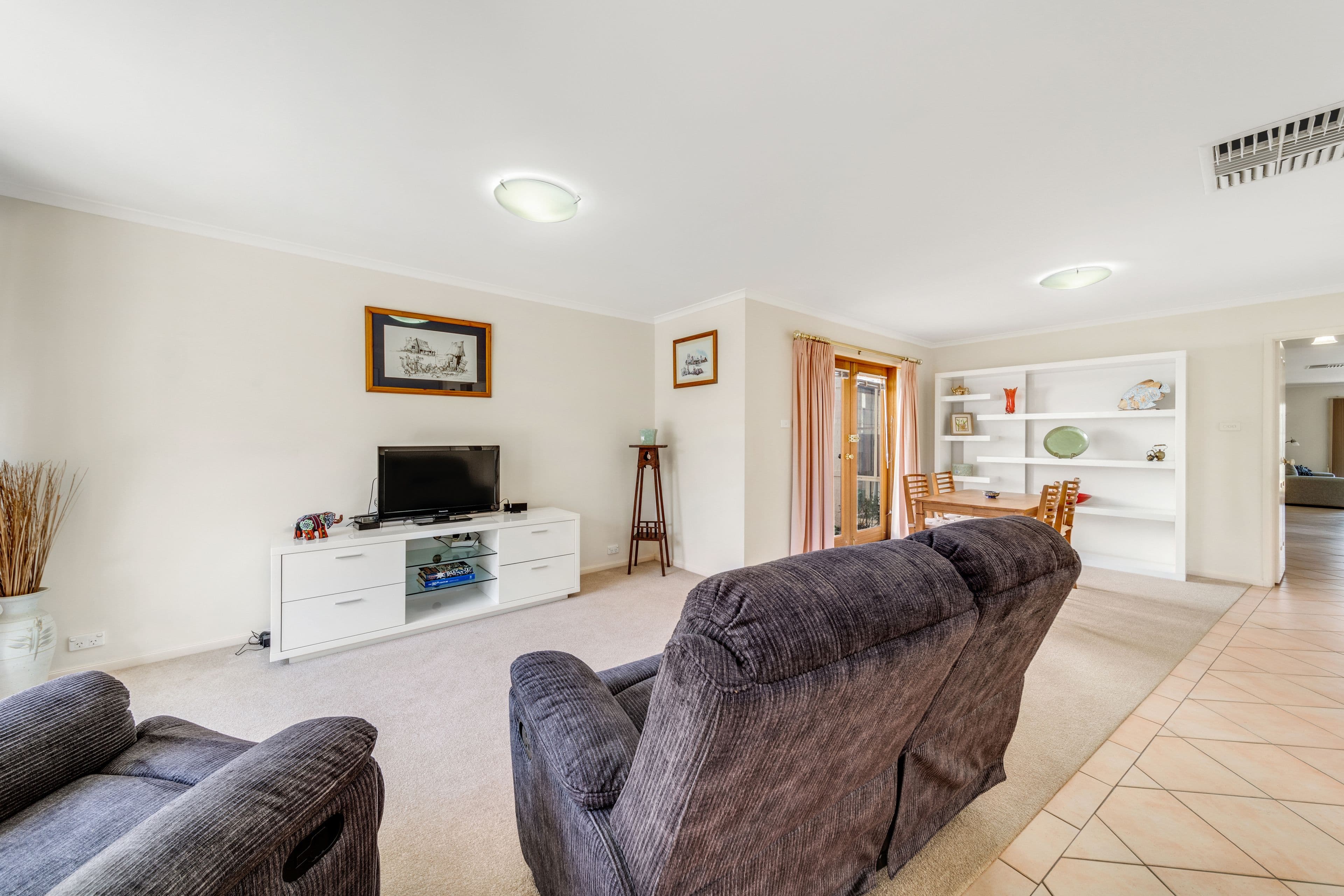 1-5 Macnaughton Street, Holt ACT 2615, Holt - Thumbnail 4