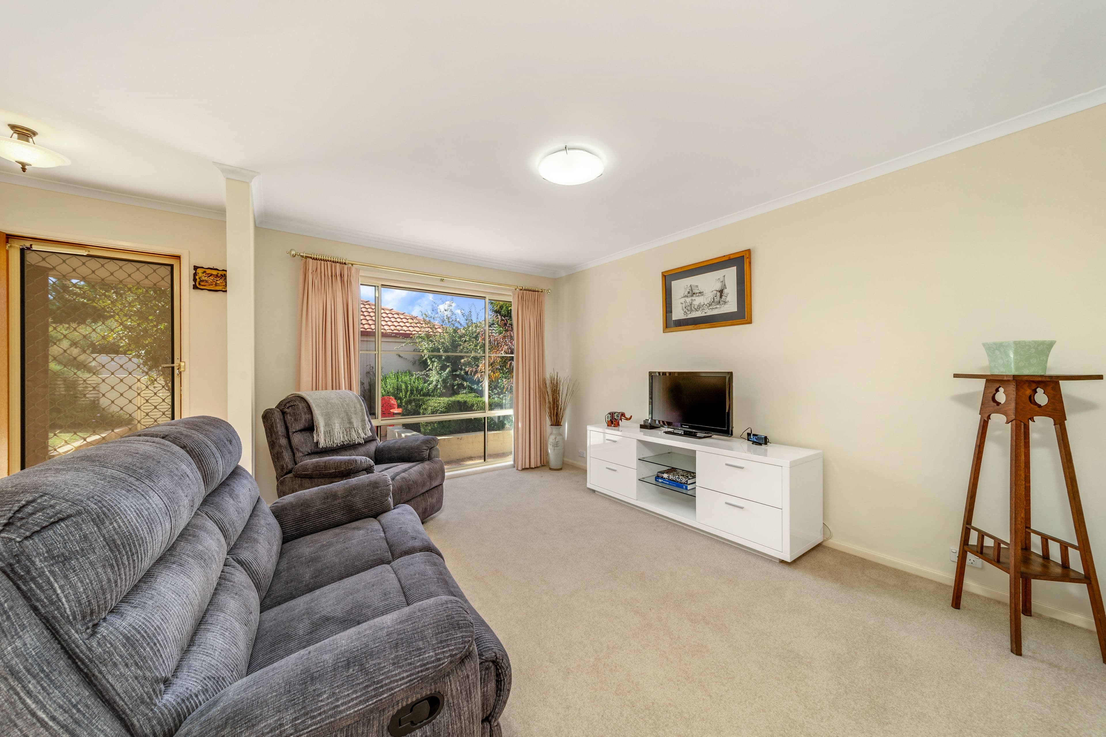 1-5 Macnaughton Street, Holt ACT 2615, Holt - Thumbnail 5