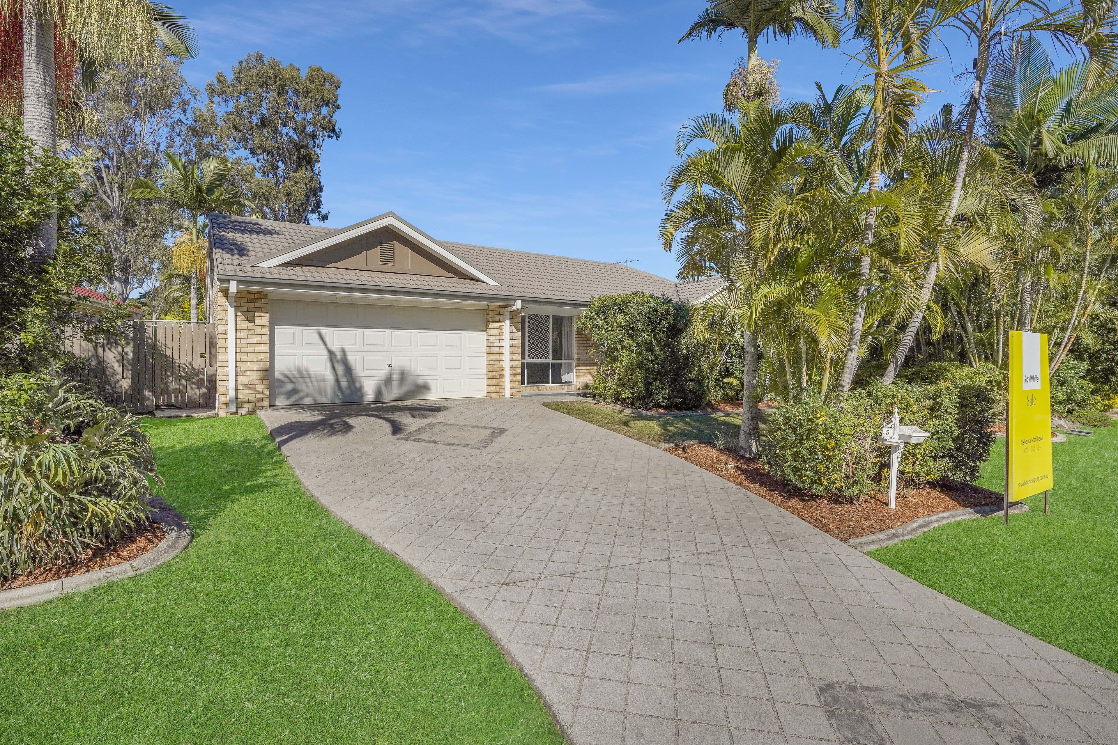 5 Kirri Avenue, Petrie QLD 4502, Petrie - Image 1