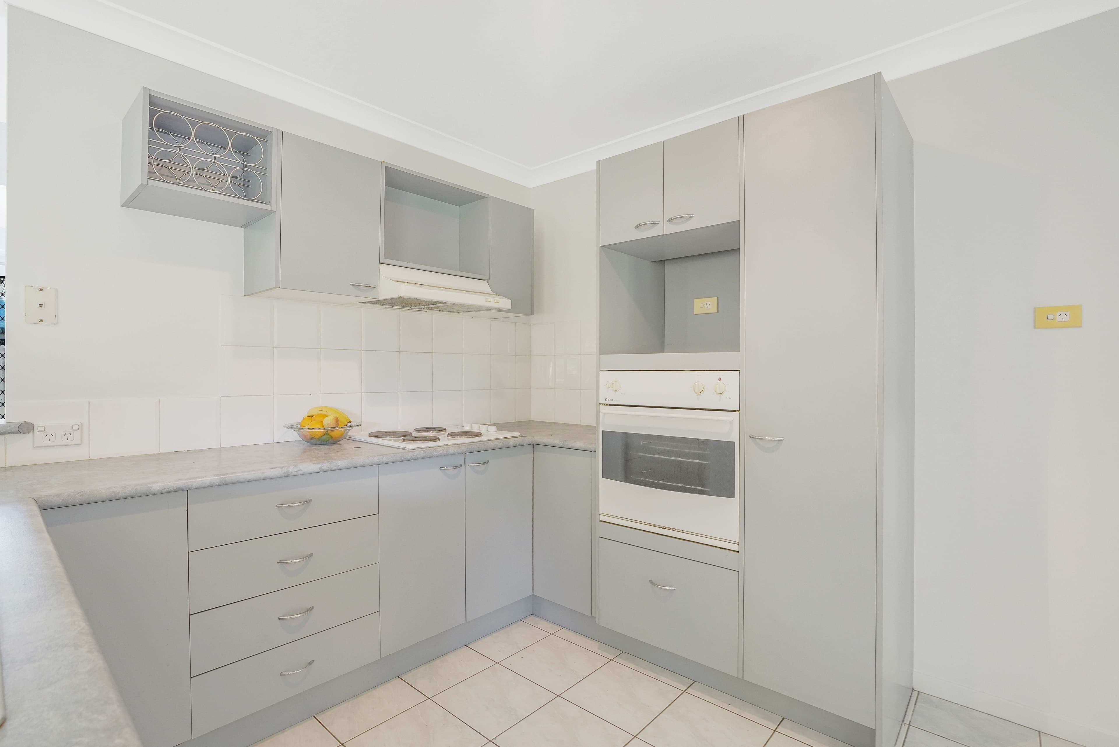 5 Kirri Avenue, Petrie QLD 4502, Petrie - Thumbnail 2