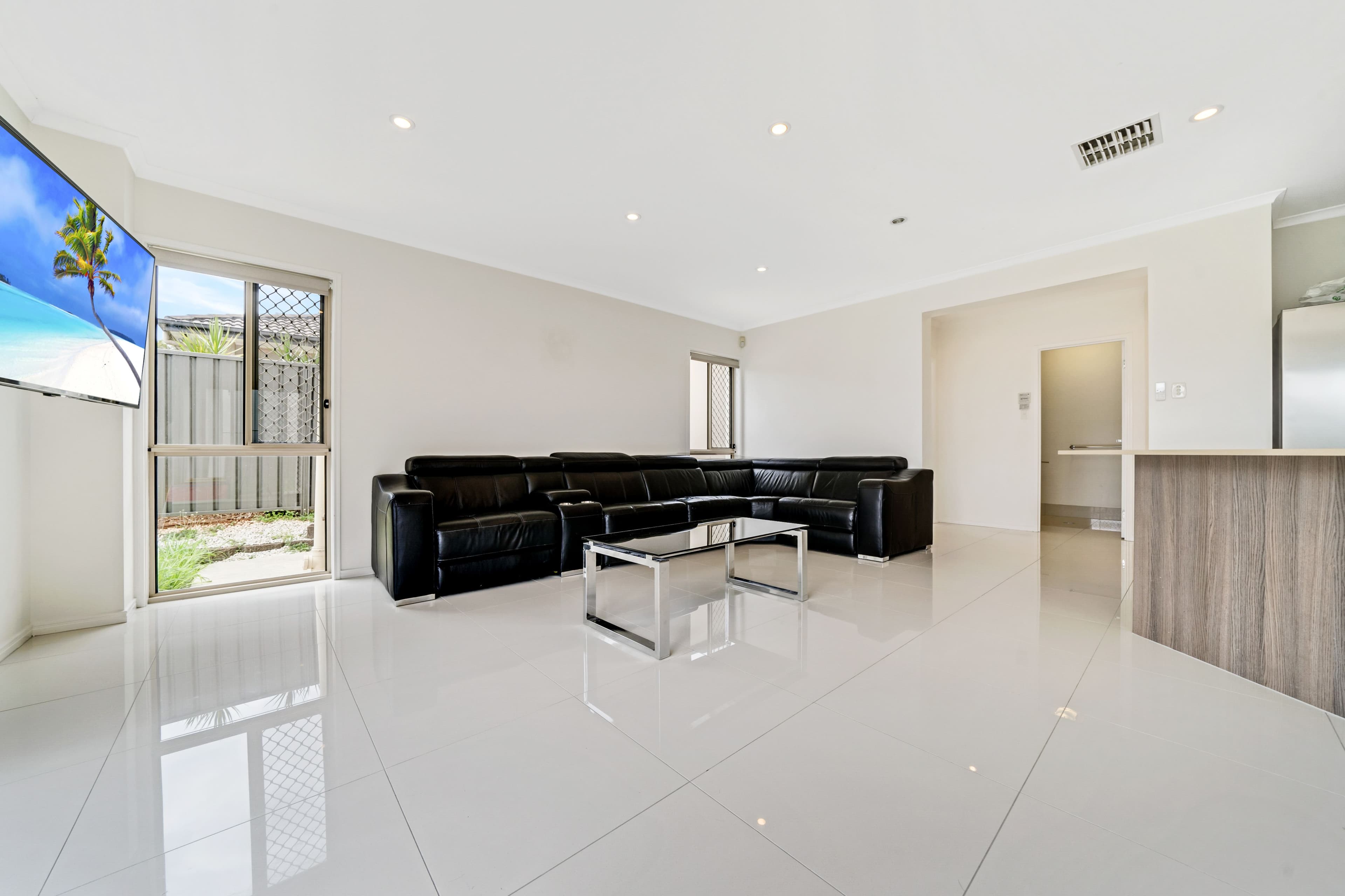 7 Bowers Street, Eight Mile Plains QLD 4113, Eight Mile Plains - Thumbnail 6
