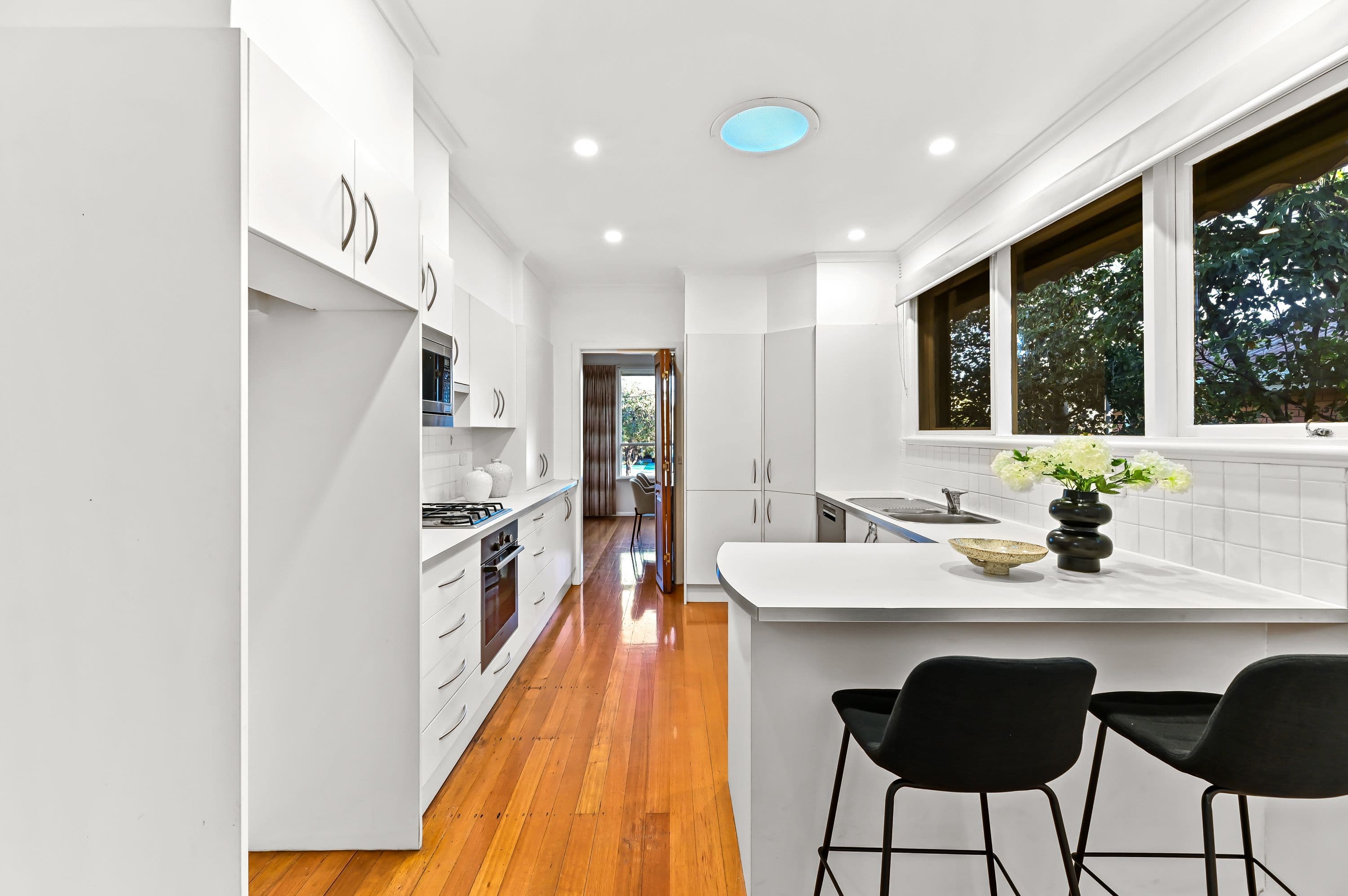 17 Cooper Avenue, Glen Waverley VIC 3150, Glen Waverley - Thumbnail 6