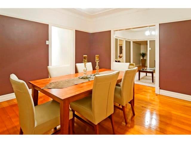 8  Gibson Crescent, HOLLAND PARK QLD 4121, Holland Park - Thumbnail 7