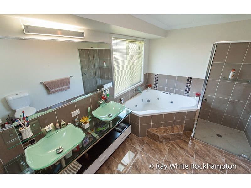 43 River Rose Drive, NORMAN GARDENS QLD 4701, Norman Gardens - Thumbnail 4