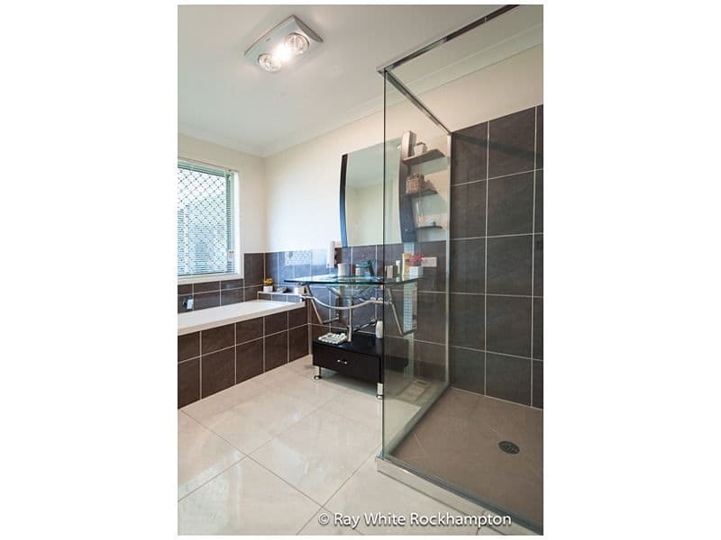 43 River Rose Drive, NORMAN GARDENS QLD 4701, Norman Gardens - Thumbnail 6