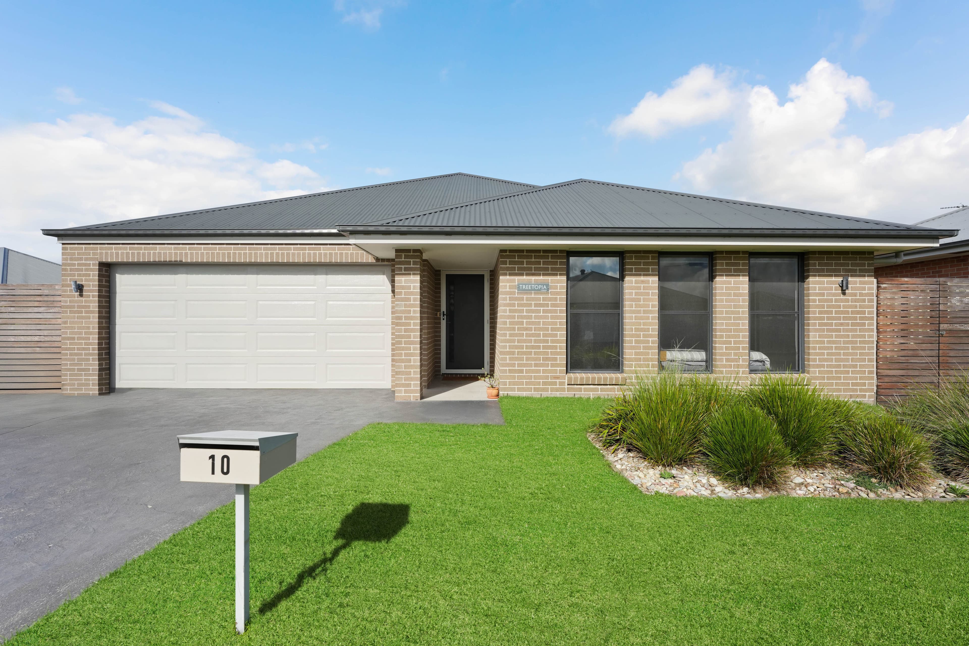 10 Thornbill Crescent, Braemar NSW 2575, Braemar - Image 1