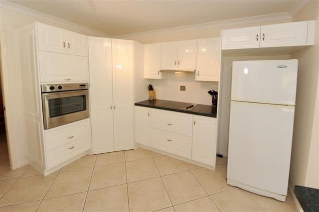 29 Katrina Boulevard, GLADSTONE QLD 4680, Gladstone - Thumbnail 2