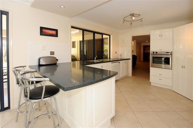 29 Katrina Boulevard, GLADSTONE QLD 4680, Gladstone - Thumbnail 3