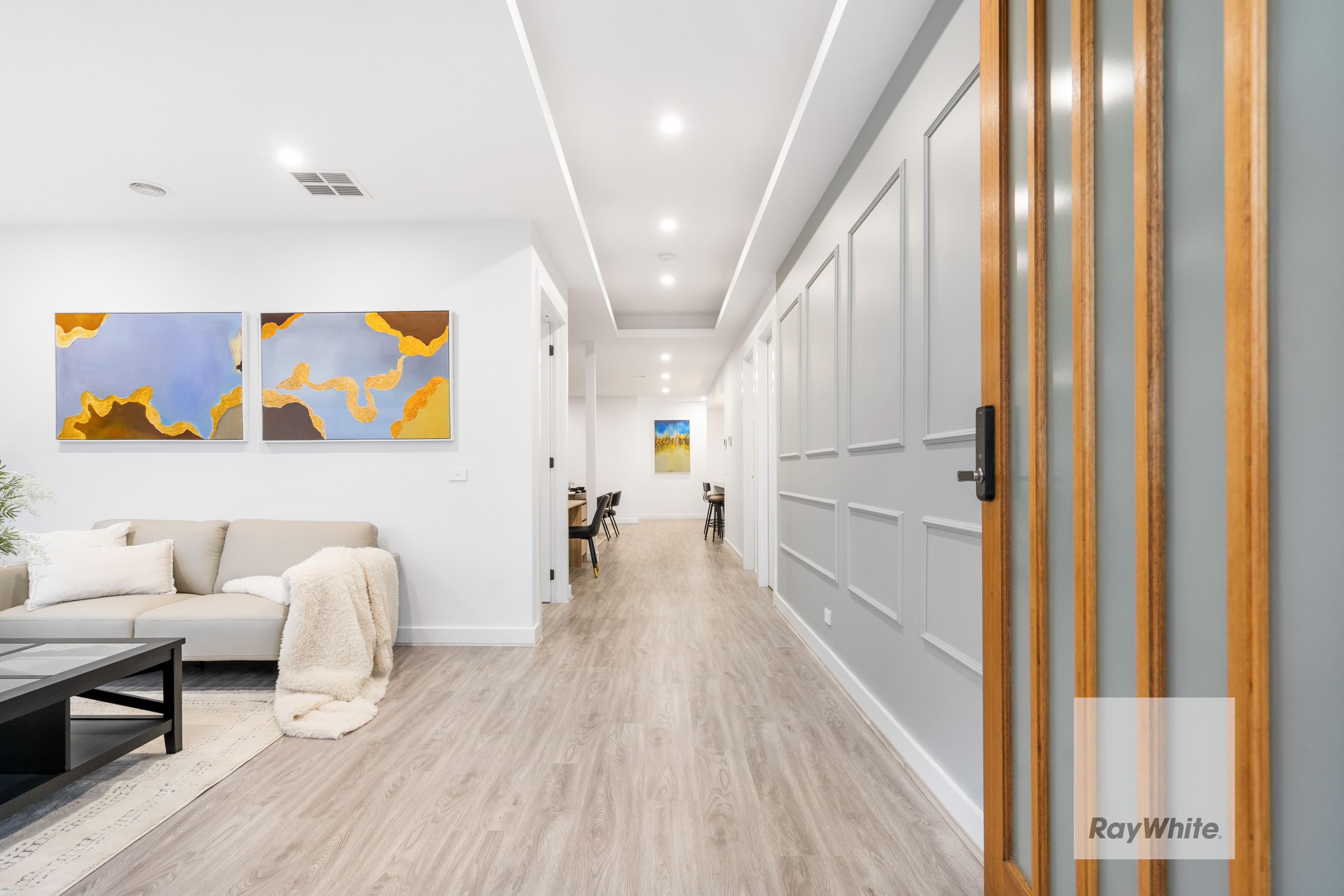 98 McKinley Drive, Truganina VIC 3029, Truganina - Thumbnail 2
