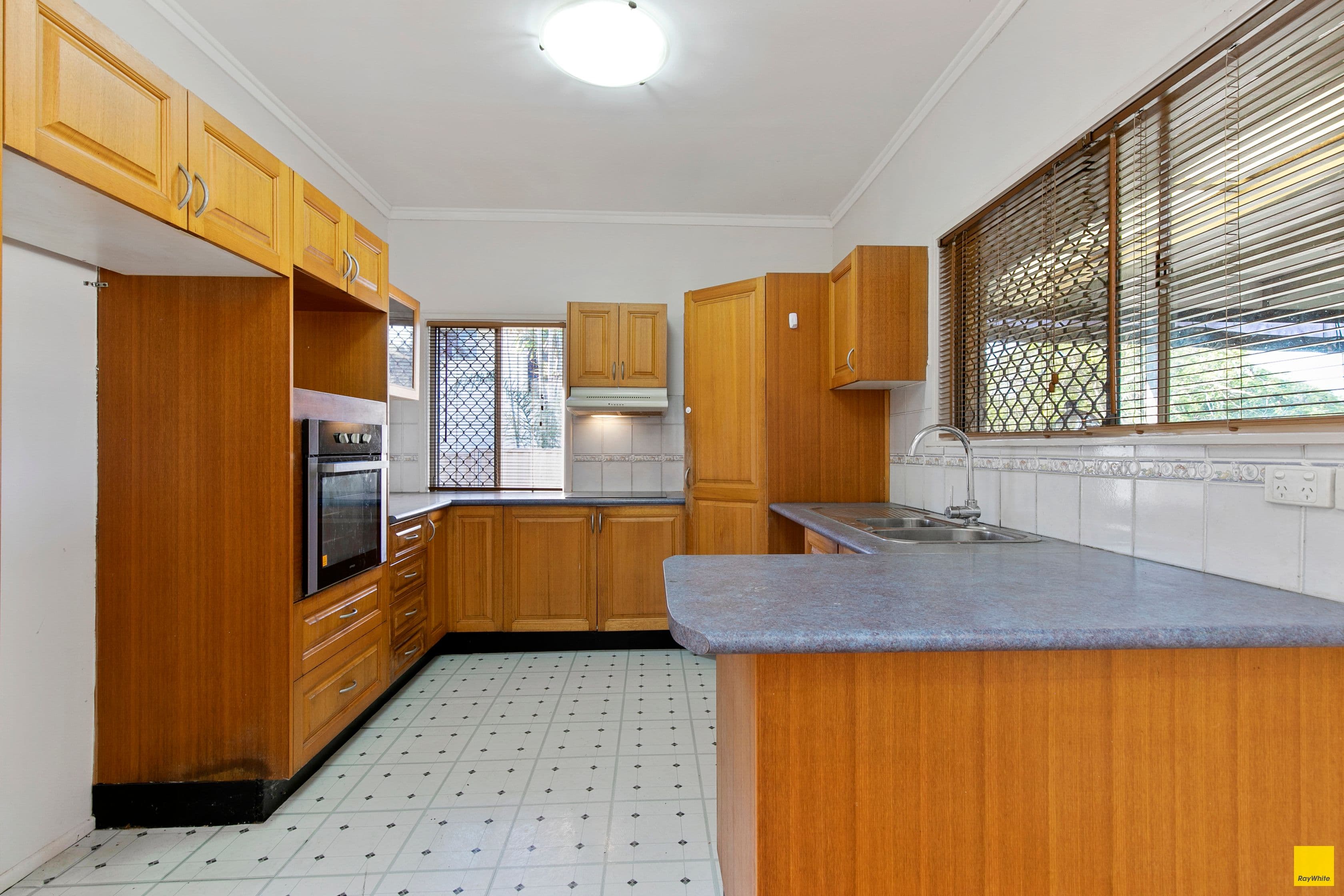 114 Mount Cotton Road, Capalaba QLD 4157, Capalaba - Thumbnail 4