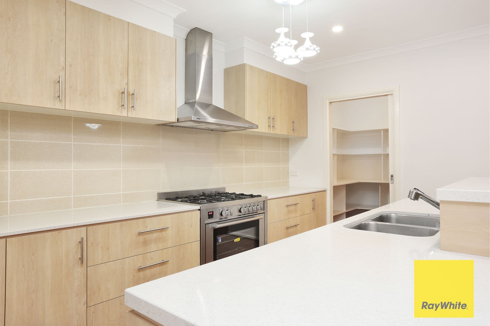 6 Darter Way, Williams Landing VIC 3027, Williams Landing - Thumbnail 3