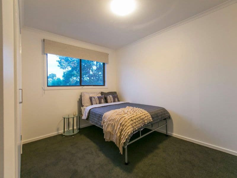 8 Berringa Street, Frankston VIC 3199, Frankston - Thumbnail 8