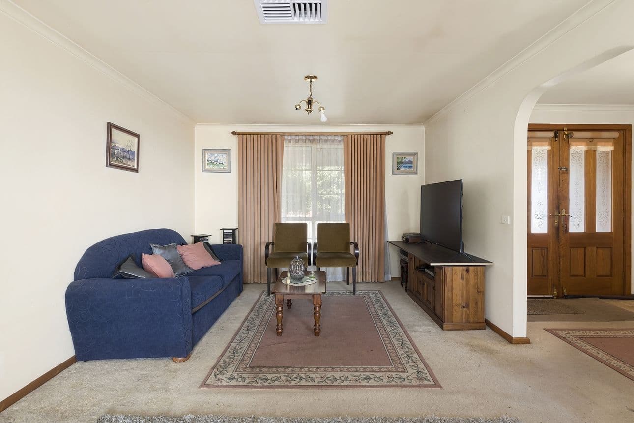 44 Leila Crescent, Bell Post Hill VIC 3215, Bell Post Hill - Thumbnail 4