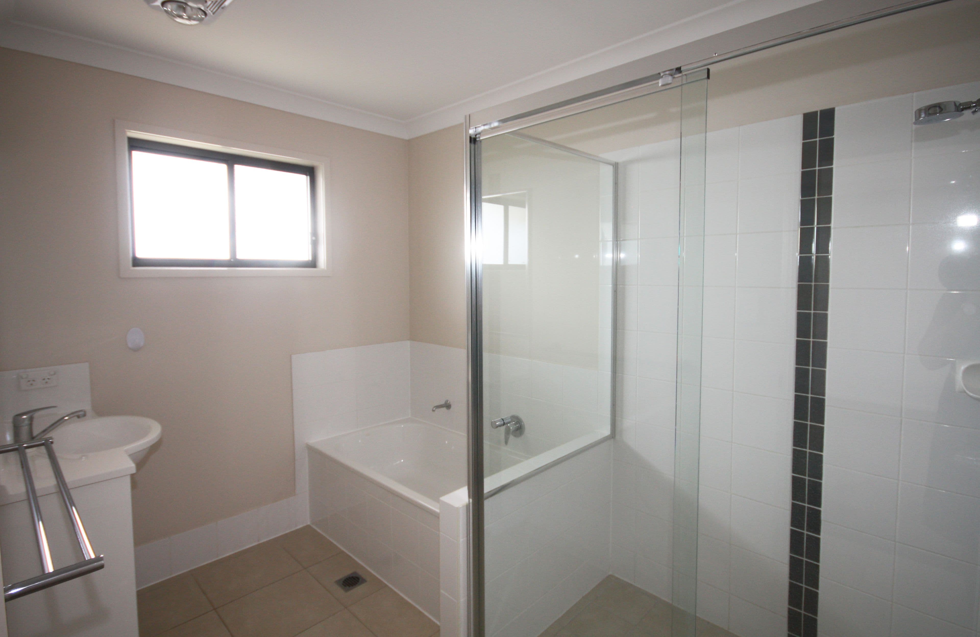 21 Valley View Drive, Biloela QLD 4715, Biloela - Thumbnail 8