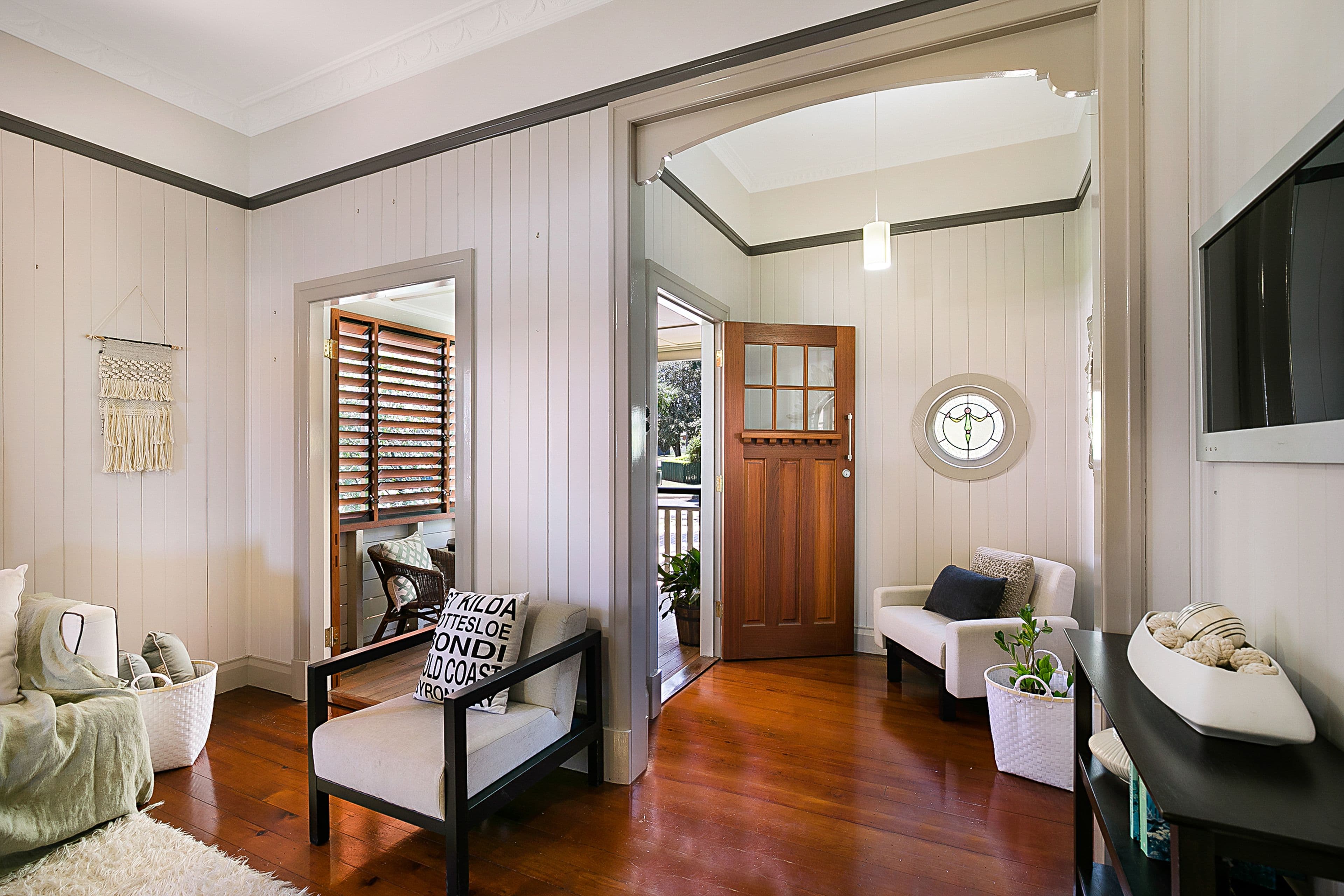 6 Collins Street, Mount Lofty QLD 4350, Mount Lofty - Thumbnail 2