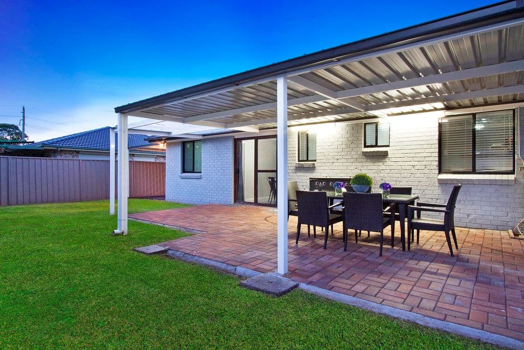 44 Harpur Crescent, South Windsor - Thumbnail 3