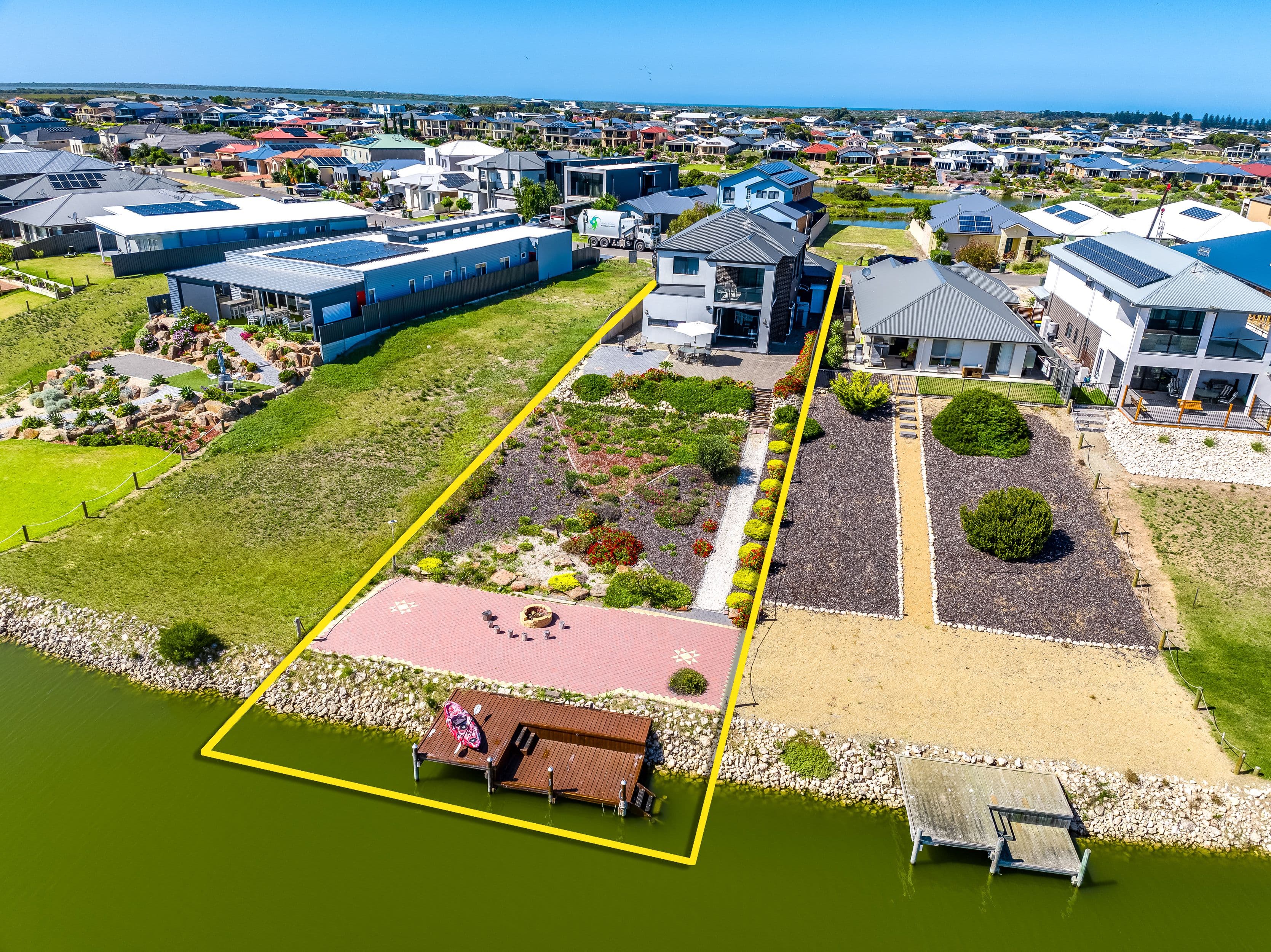 102 Blanche Parade, Hindmarsh Island SA 5214, Hindmarsh Island - Thumbnail 2