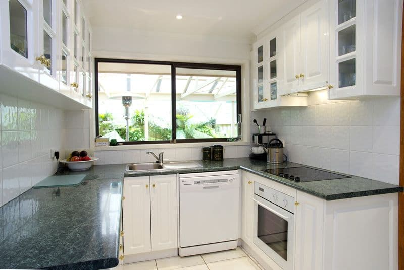 7 Moulamein Court, HAMLYN HEIGHTS VIC 3215, Hamlyn Heights - Thumbnail 3