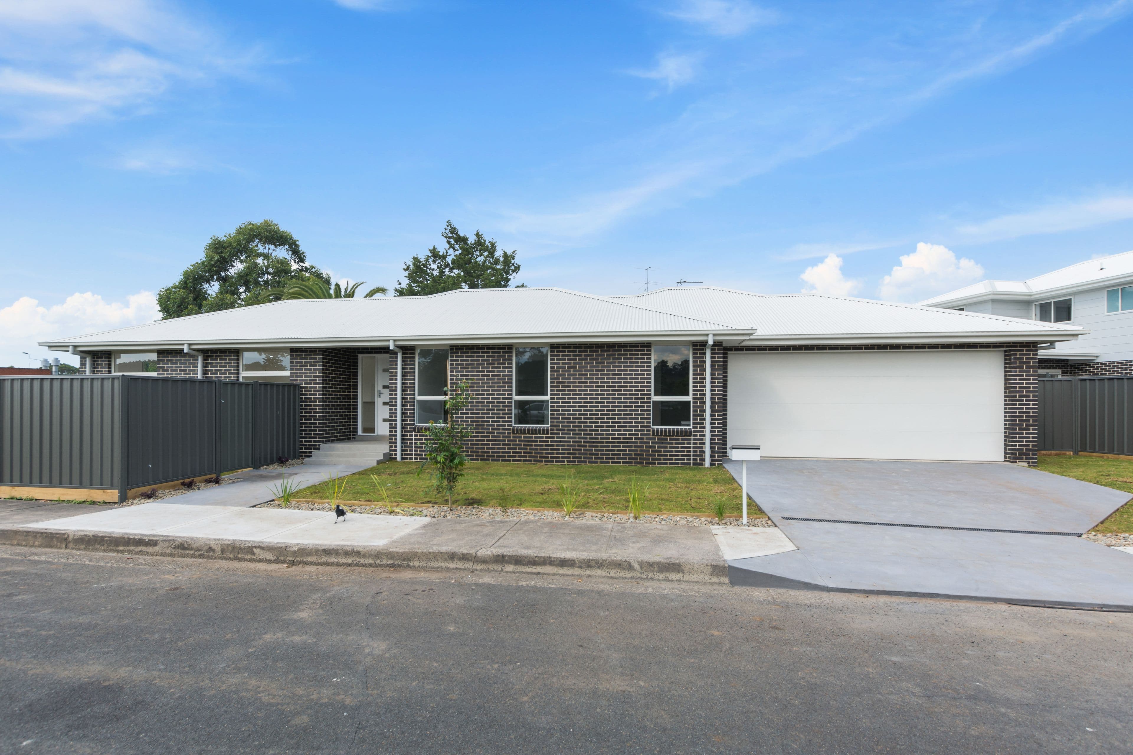 41 Bangaroo Avenue, Dapto NSW 2530, Dapto - Image 1
