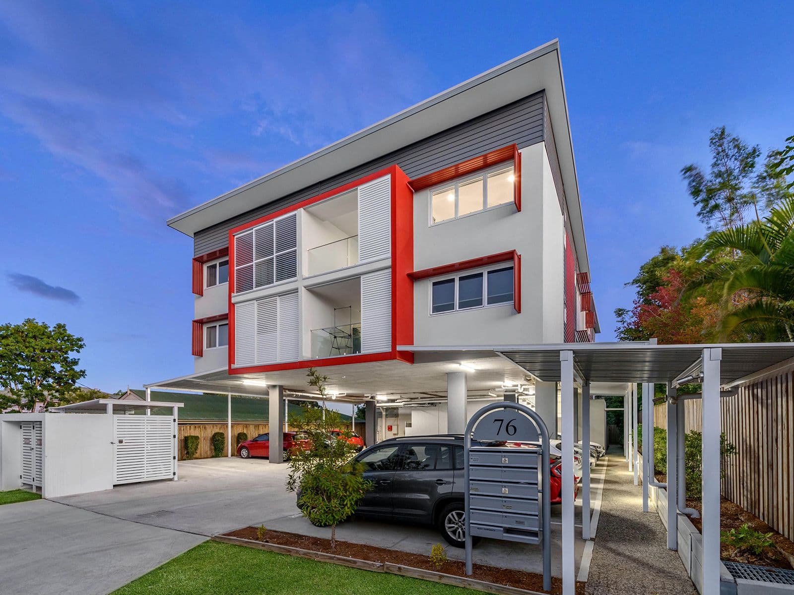 76 William Terrace, Oxley QLD 4075, Oxley - Thumbnail 2