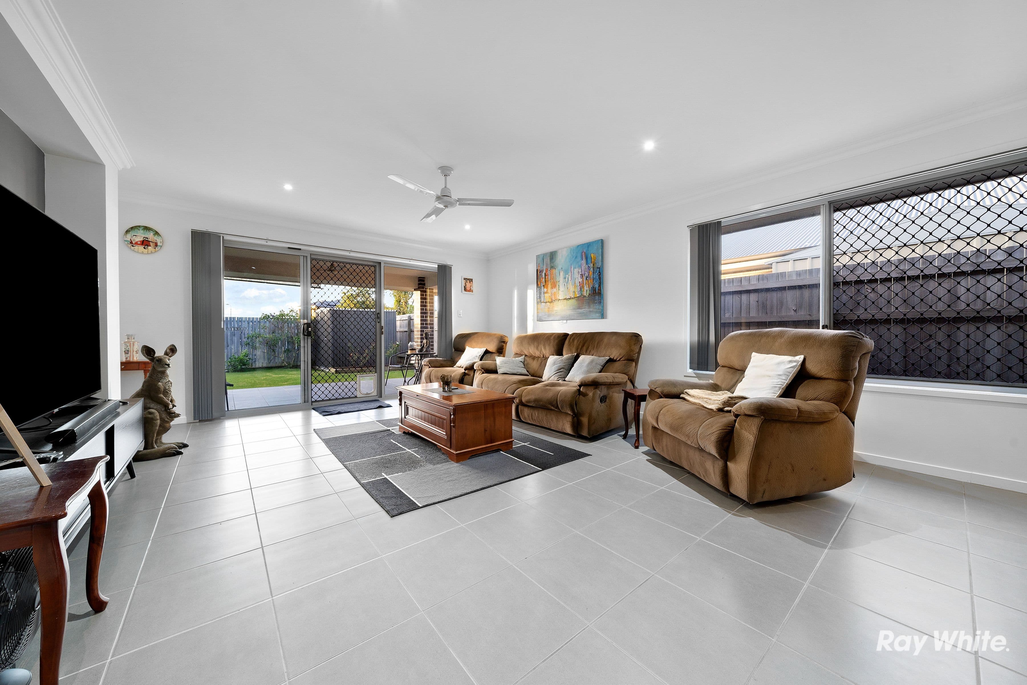 12 Grayson Street, Yarrabilba QLD 4207, Yarrabilba - Thumbnail 5
