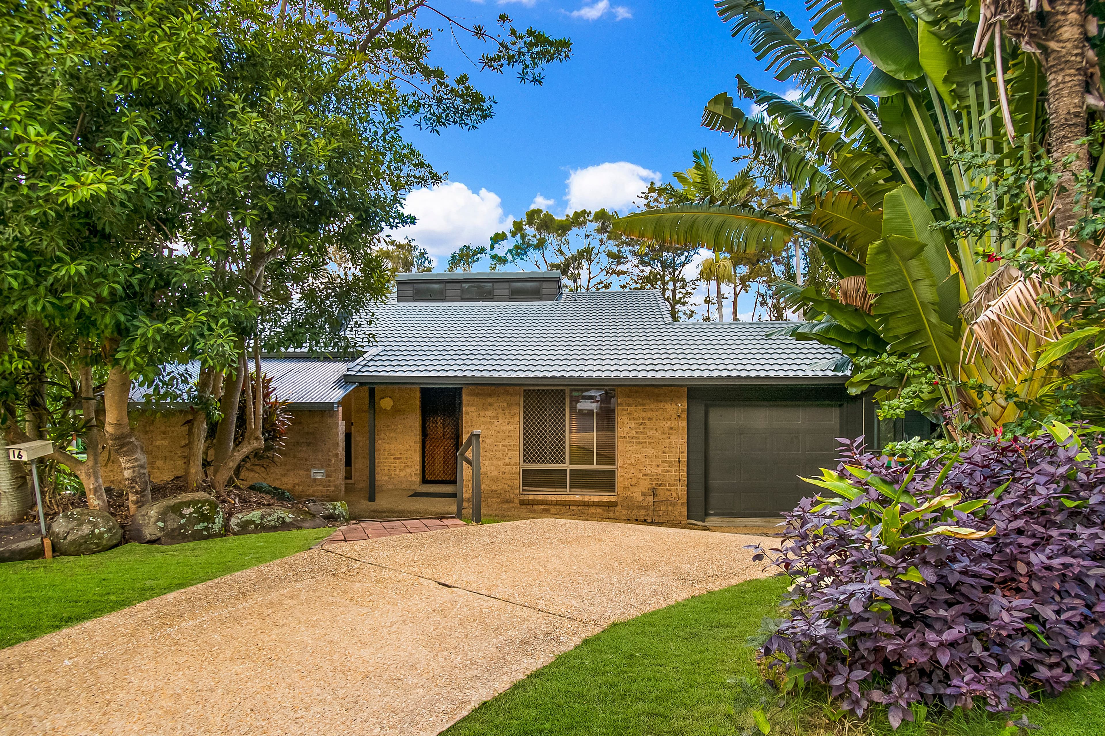 16 Tamarind Court, Suffolk Park - Image 1