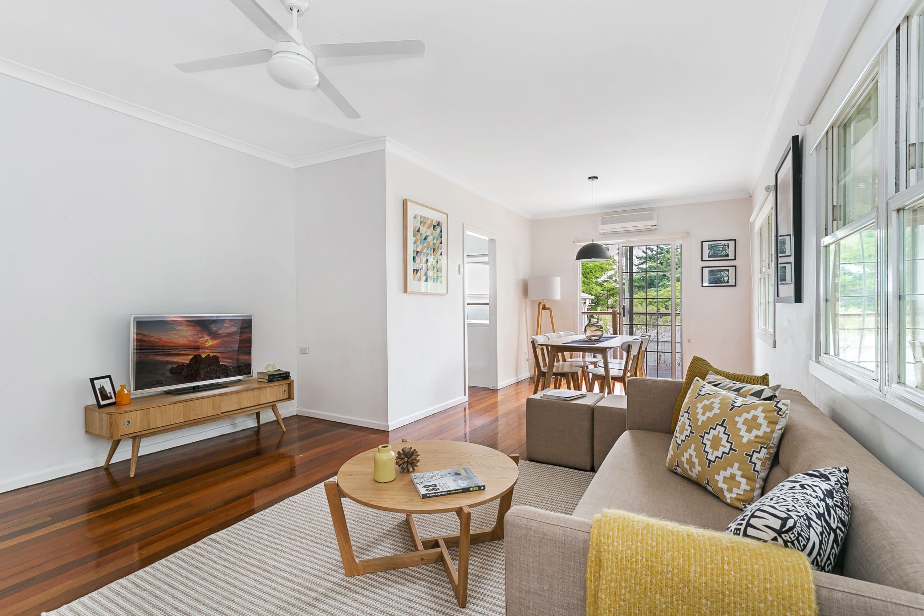 60 Hall Avenue, Corinda QLD 4075, Corinda - Thumbnail 2