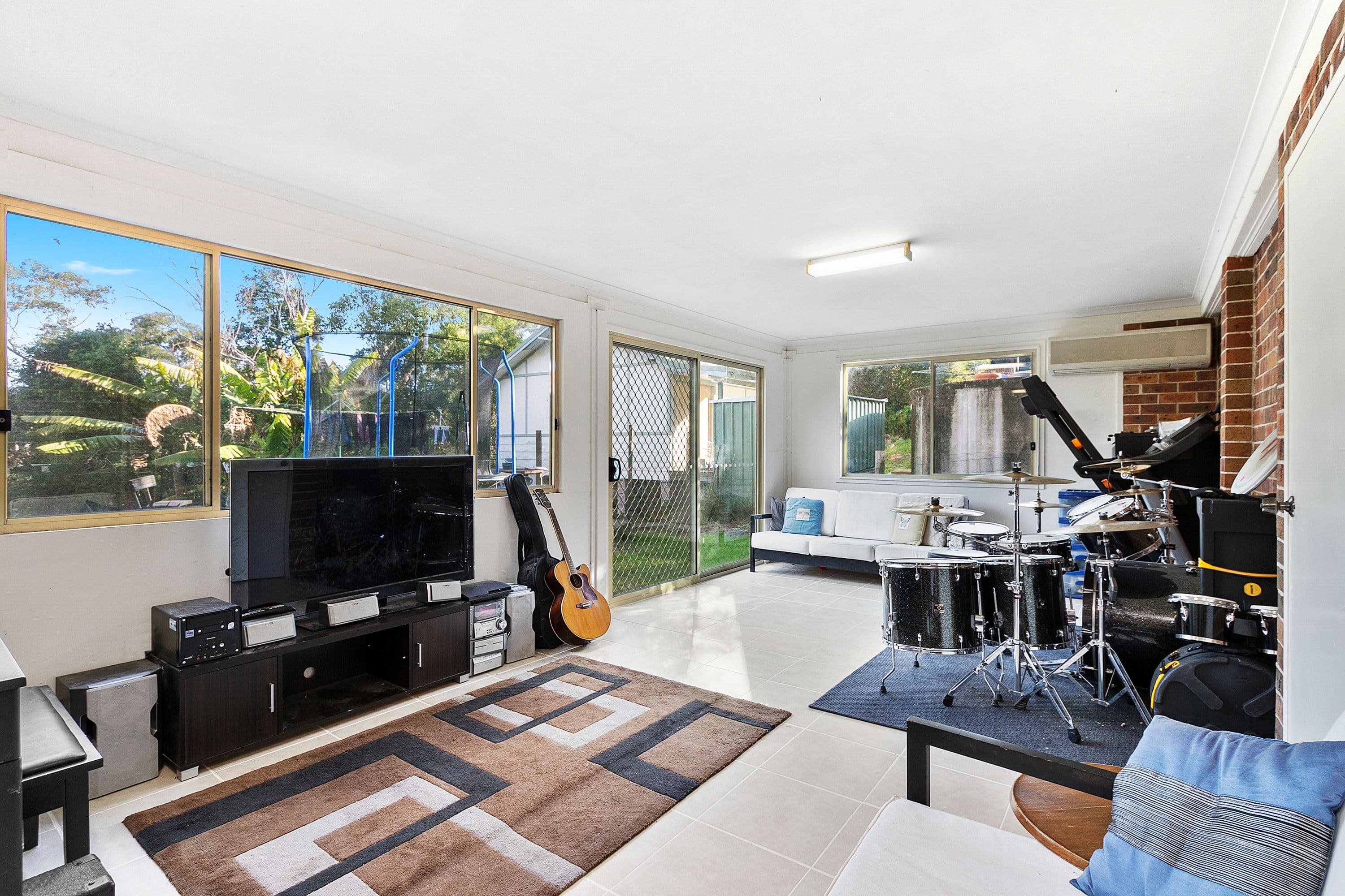 24 Lieutenant Bowen Road, Bowen Mountain - Thumbnail 4