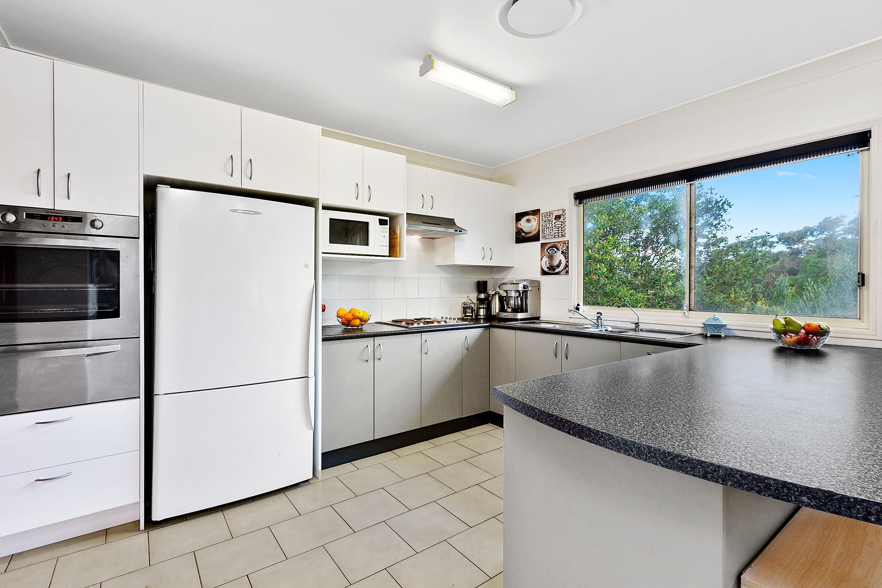 24 Lieutenant Bowen Road, Bowen Mountain - Thumbnail 5