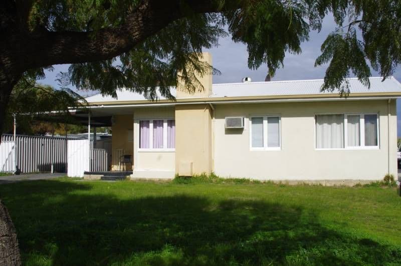 51 Salmar Way, WESTMINSTER WA 6061, Westminster - Thumbnail 2