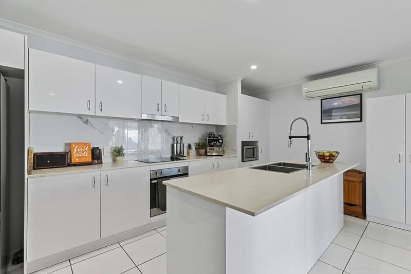 9 Reiner Circuit, Burpengary - Thumbnail 2