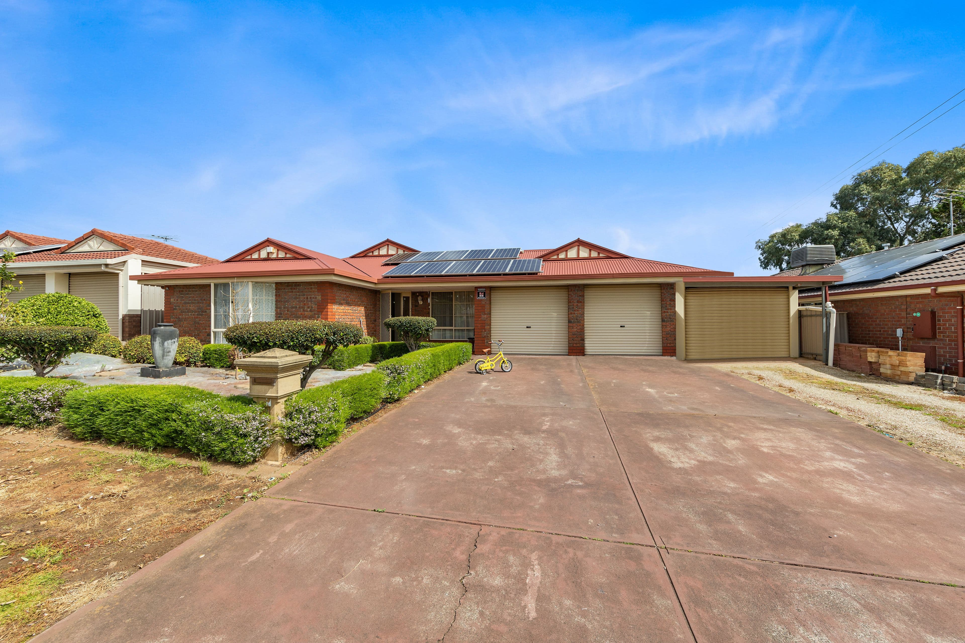 4 Enmore Drive, Craigmore SA 5114, Craigmore - Image 1