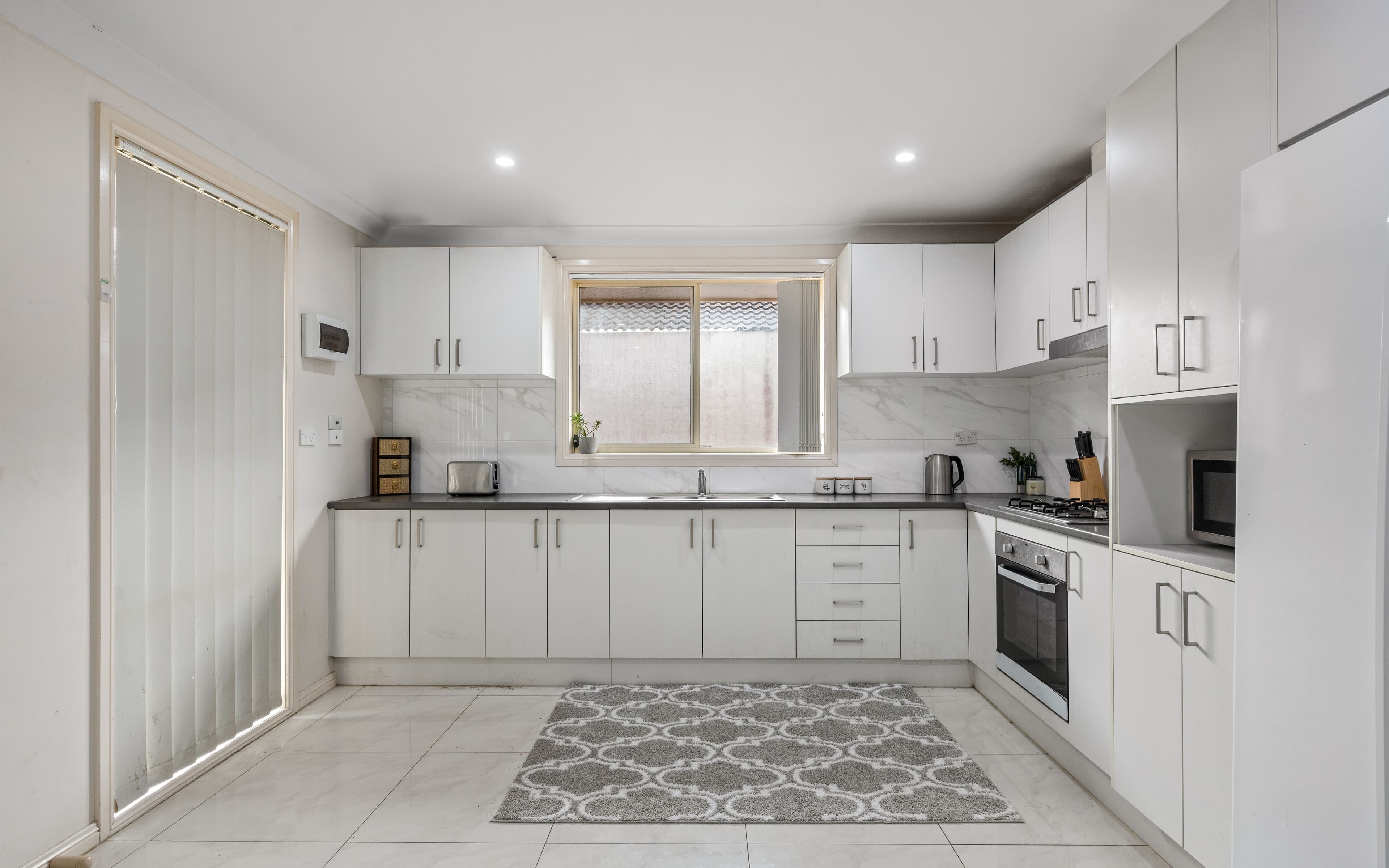 25 & 25A First Avenue, Macquarie Fields NSW 2564, Macquarie Fields - Thumbnail 6