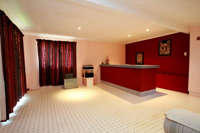 1  Carina Court, MOUNT LOUISA QLD 4814, Mount Louisa - Image 1
