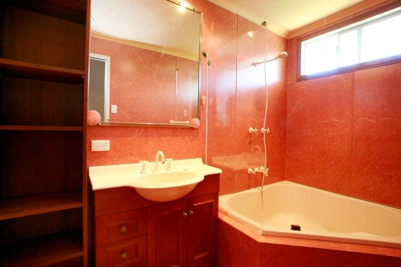 1  Carina Court, MOUNT LOUISA QLD 4814, Mount Louisa - Thumbnail 5