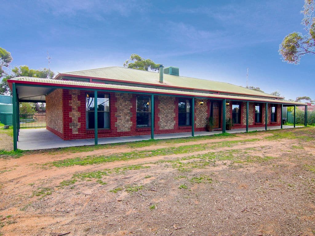 28 Woolston Road, Berri SA 5343, Berri - Image 1