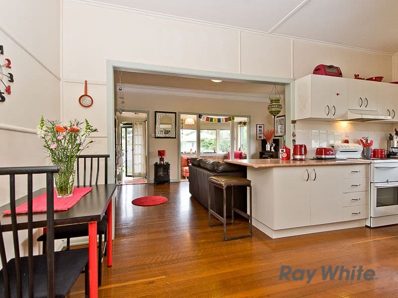 28 Dunedoo Street, STAFFORD QLD 4053, Stafford - Thumbnail 2