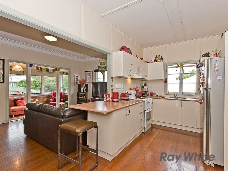 28 Dunedoo Street, STAFFORD QLD 4053, Stafford - Thumbnail 5