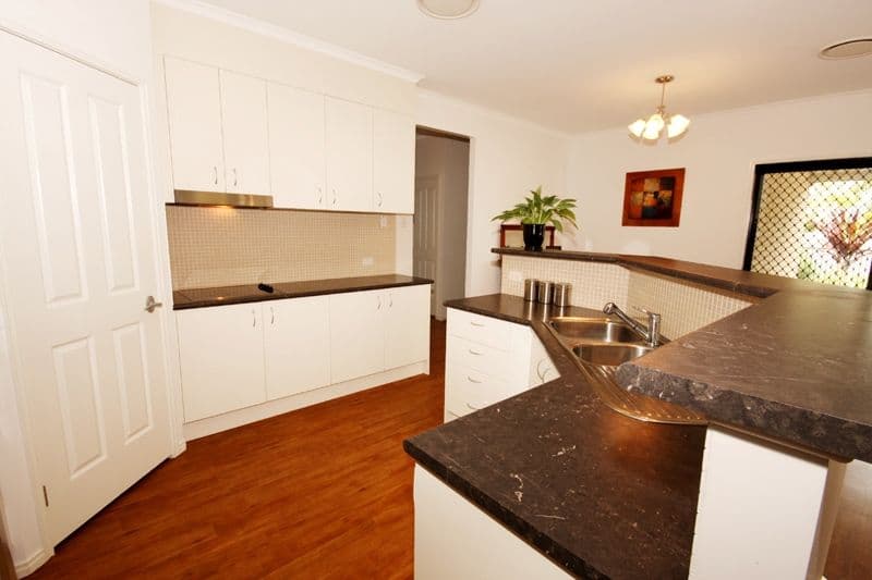 29 Yorlambu Parade, MAROOCHYDORE QLD 4558, Maroochydore - Thumbnail 4