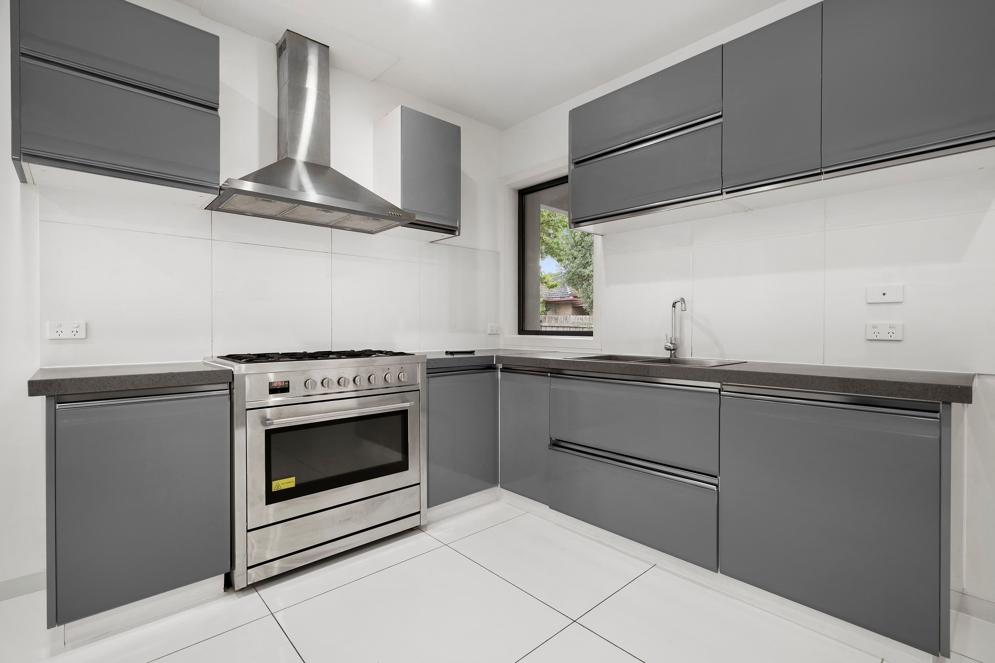 57 Koonawarra Street, Clayton VIC 3168, Clayton - Thumbnail 4