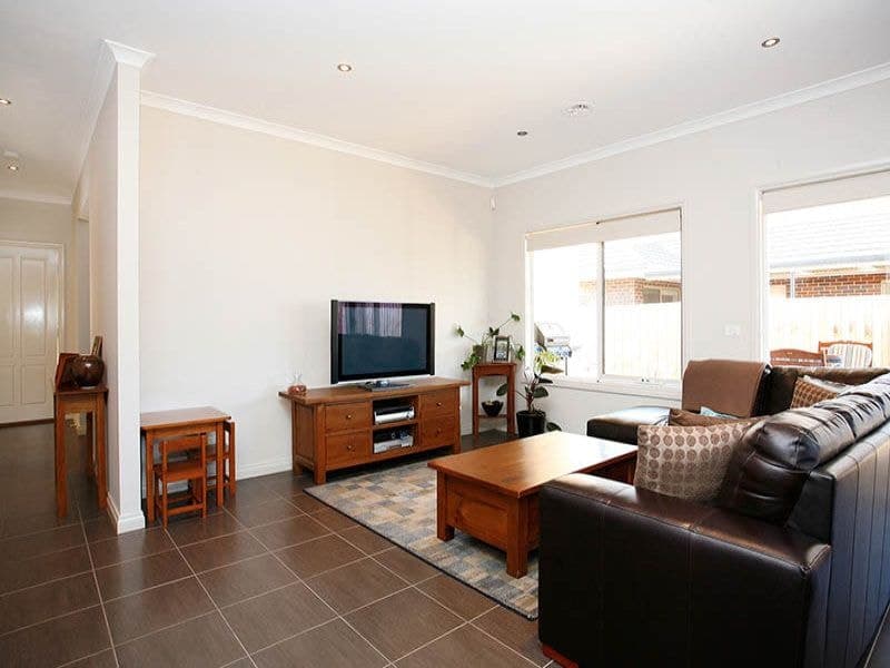 632 Eynesbury Road, Eynesbury - Thumbnail 5