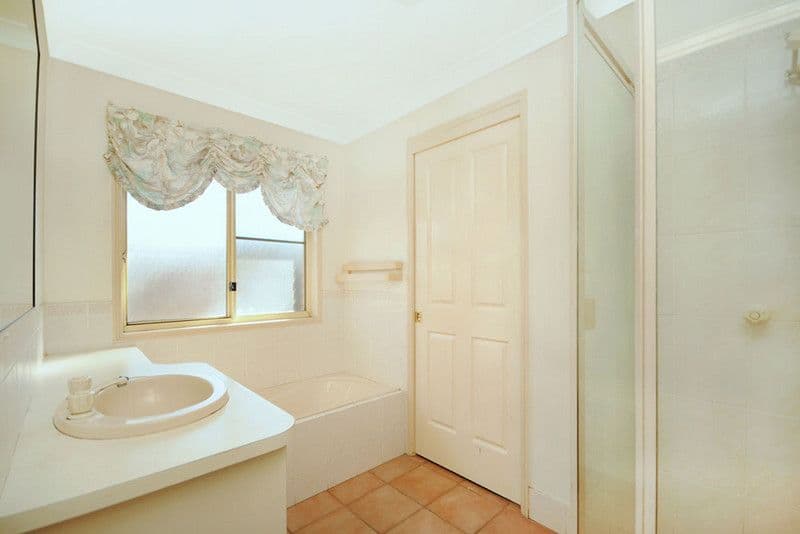 113 Hursley Road, GLENVALE QLD 4350, Glenvale - Thumbnail 5