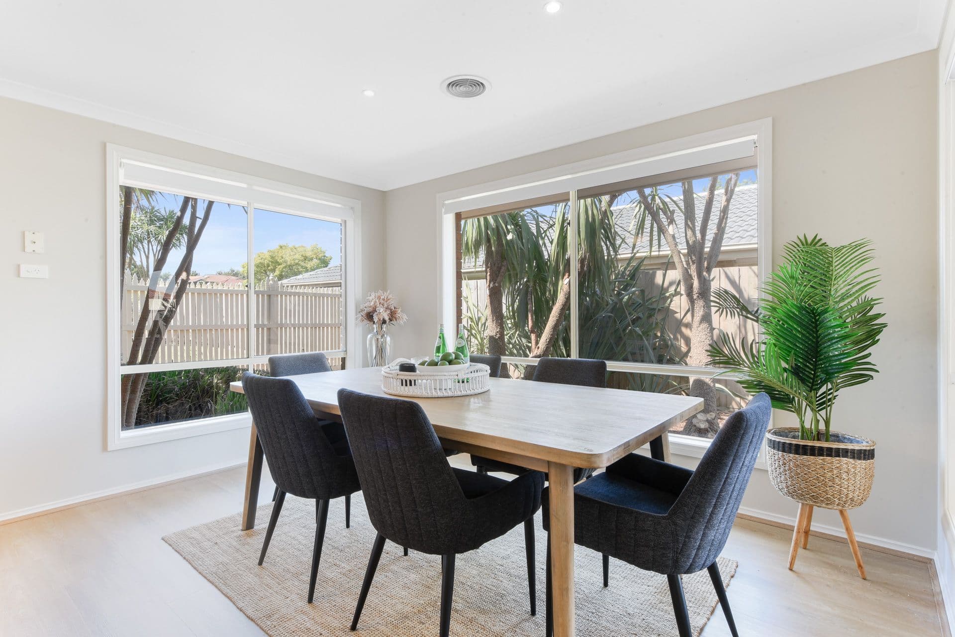 16 Earlsfield Drive, Berwick VIC 3806, Berwick - Thumbnail 7
