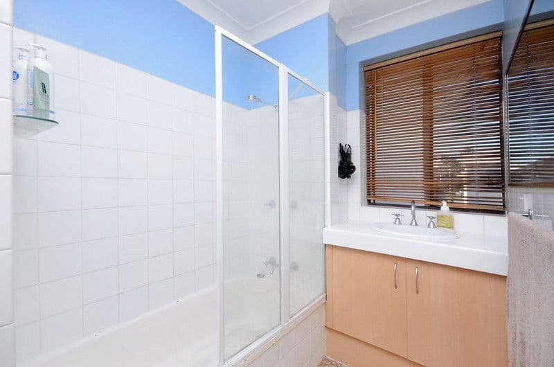 10 Knowsley Street, GREENSLOPES QLD 4120, Greenslopes - Thumbnail 6